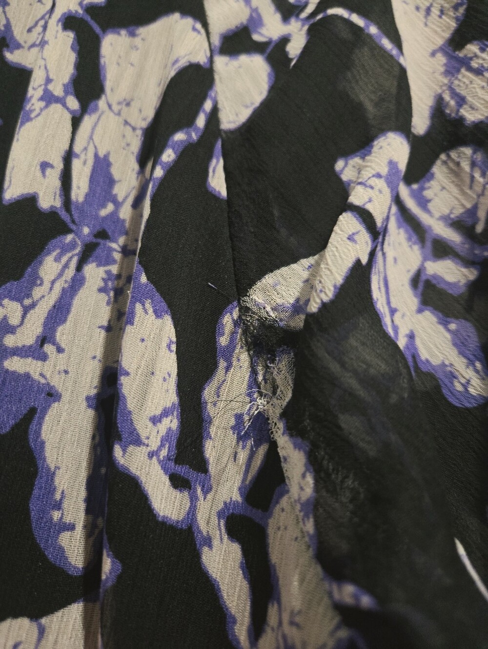 OPT Women's Long Sleeve Purple Floral Smocked Midi Dress Size Medium - Picture 8 of 8